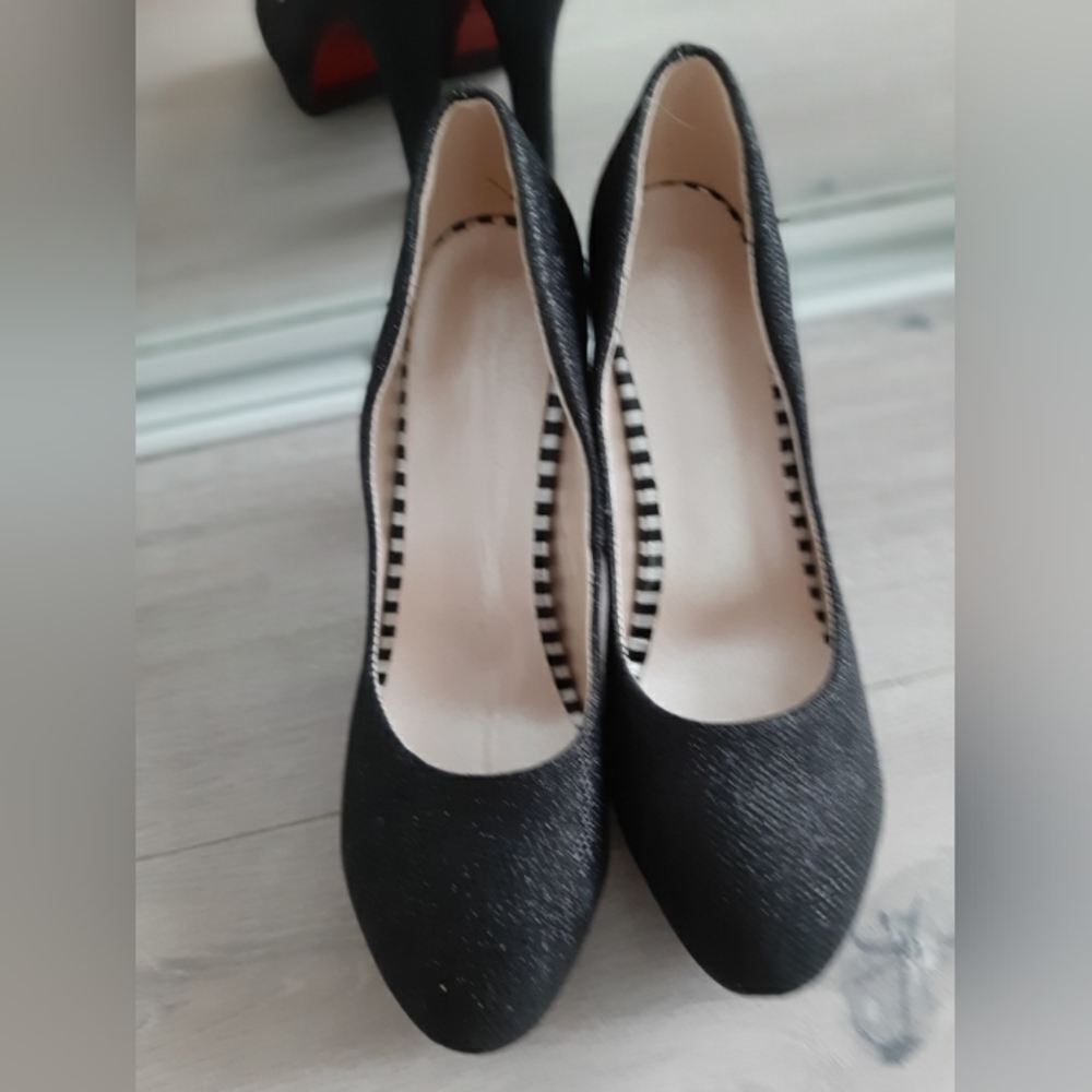 Platform pumps